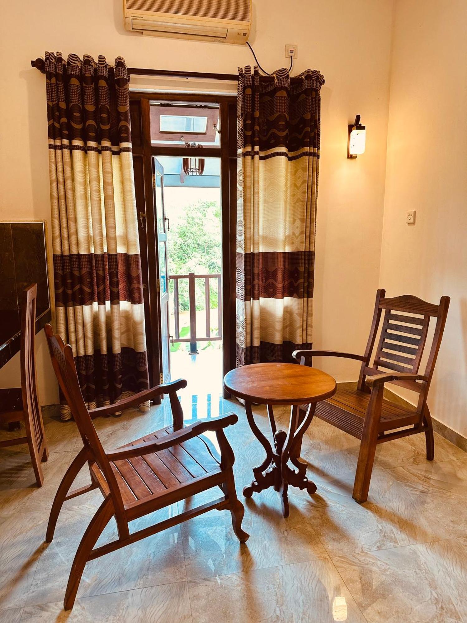 Riverwood Villa Weligama Bagian luar foto