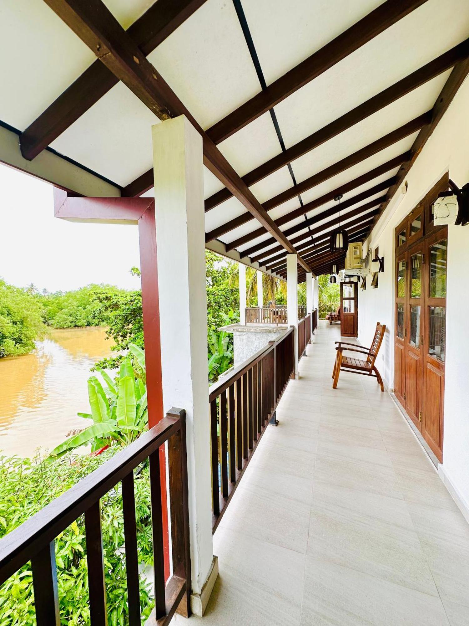 Riverwood Villa Weligama Bagian luar foto