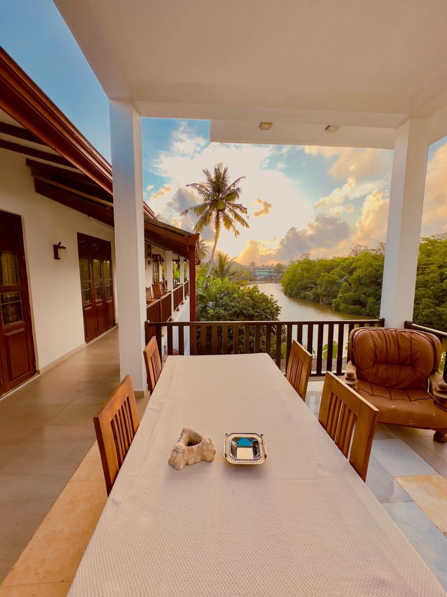 Riverwood Villa Weligama Bagian luar foto